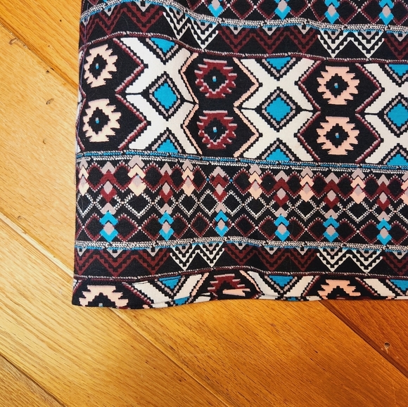 Charlotte Russe small pink, blue, black, white gray Geometric Womens mini skirt - Picture 4 of 7